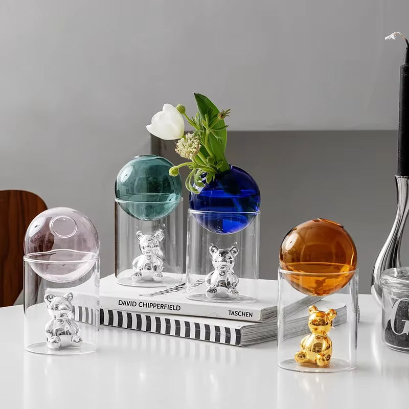 BearBloom – Cartoon Beer Vase with Spherical Top