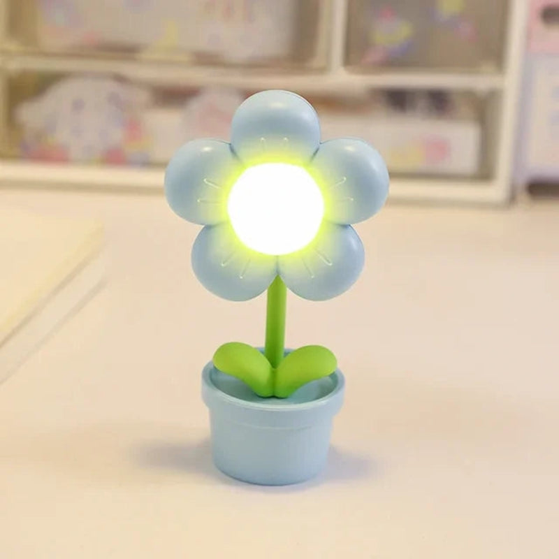 FloraGlow – Flower-shaped Table Lamp with Soft Light