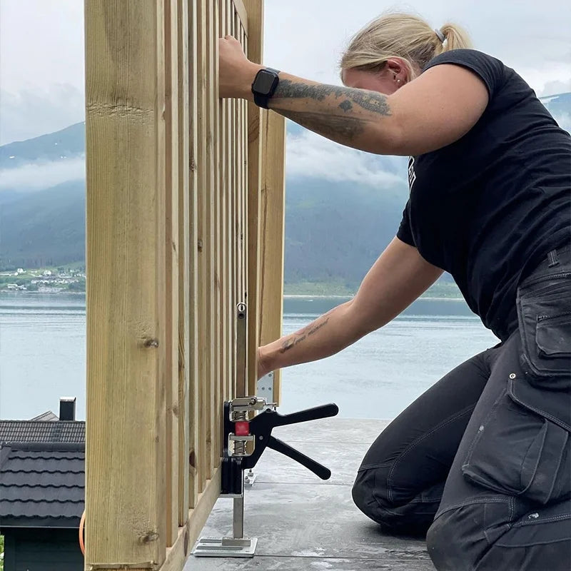 LiftEase – Manual Lifting Tool for Panels and Cabinets