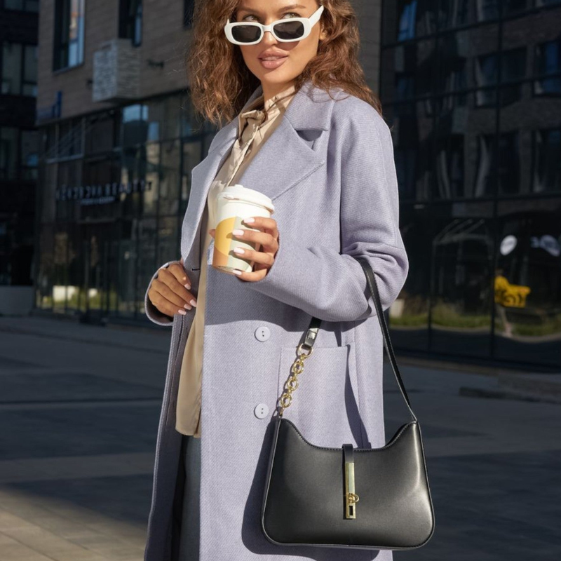 Imogen – Compact Shoulder Bag with Adjustable Strap & Buckle Closure