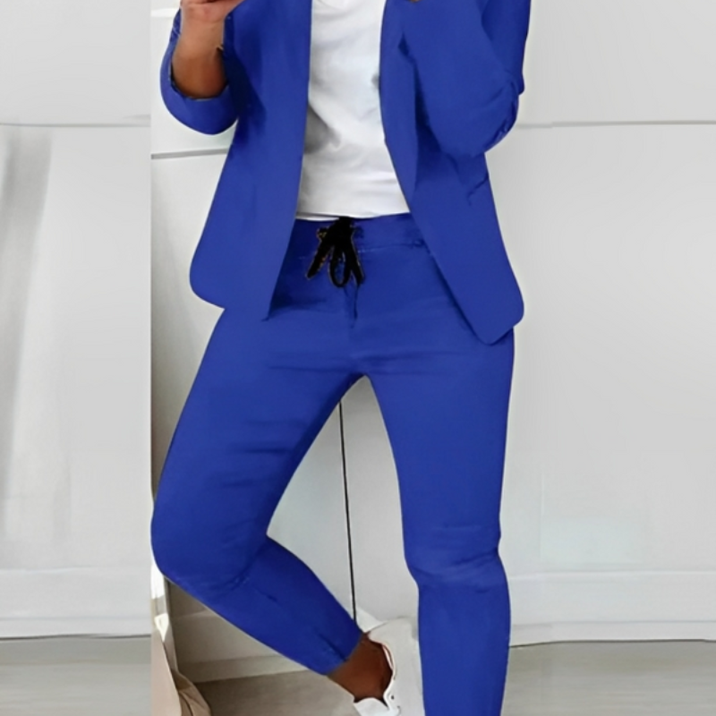 Camila – Pak met lange mouwen, blazer en broek met omgeslagen kraag Velani