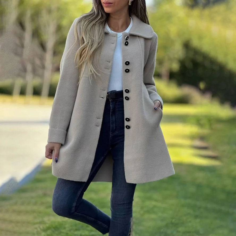 Ava – Abrigo de manga larga con bolsillos y cierre de botones
