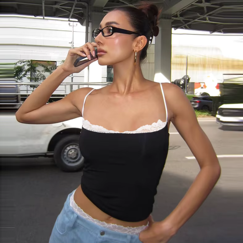Chic Women's Backless Crop Top