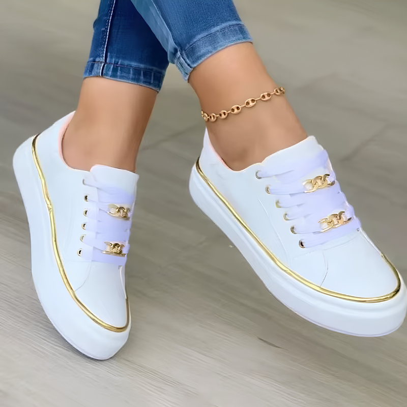Women's Chain Lace-Up Round Toe Sneakers