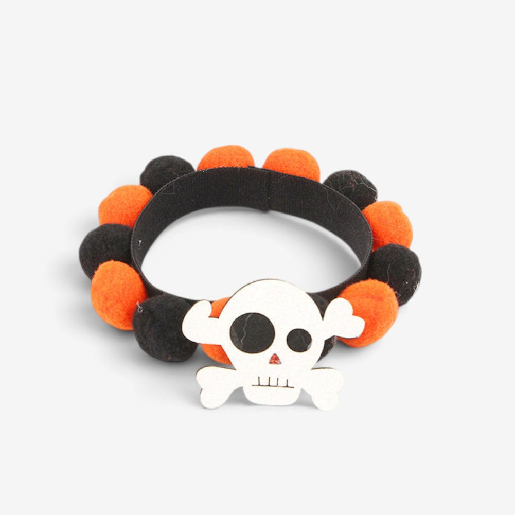 Festive Halloween Pet Collar with Pumpkin and Skull Patterns