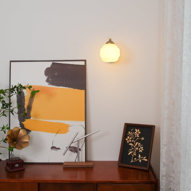 GlowArc – Ronde LED Wandlamp met Gebogen Stand Ontwerp Velani