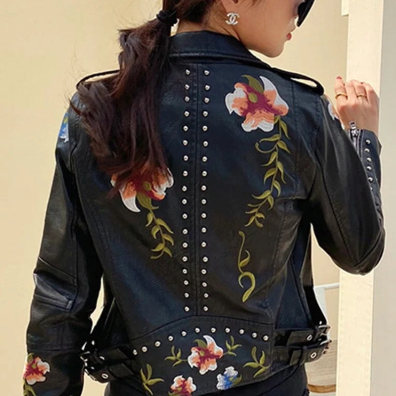 Olivia – Jacket with Zipper Closure and Floral Pattern