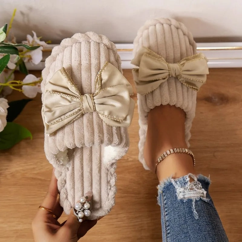 Stella – Round Toe Shoe With Tie Bow Design
