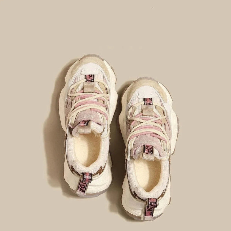 SwiftStep – Sneakers With Anti Slip Grip And Adjustable Lace Design