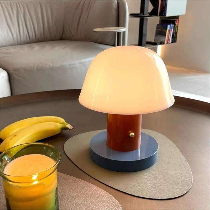 GlowMush – Touch Table Lamp Mushroom Design
