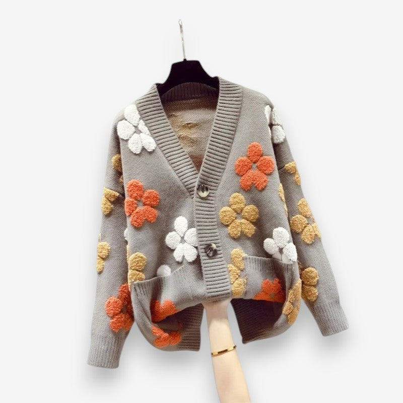 Ava – Long Sleeve Sweater With Floral Pattern And Pockets