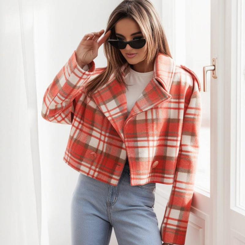 Amelia – Long sleeve coat with notched collar