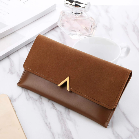 Hasp Handbag with Back Zipper
