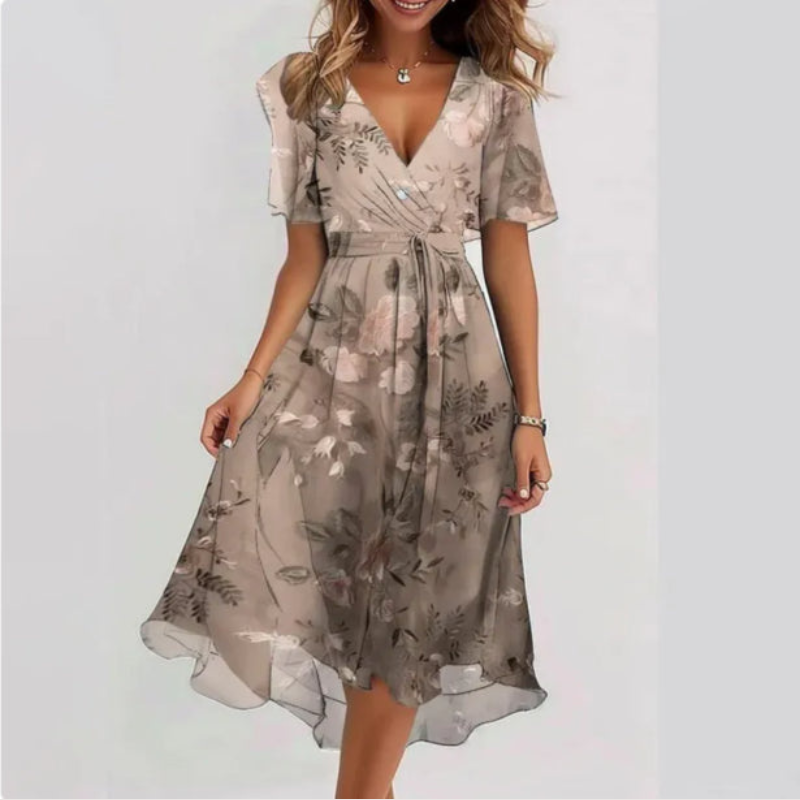 Women’s short sleeve V-neck printed casual dress