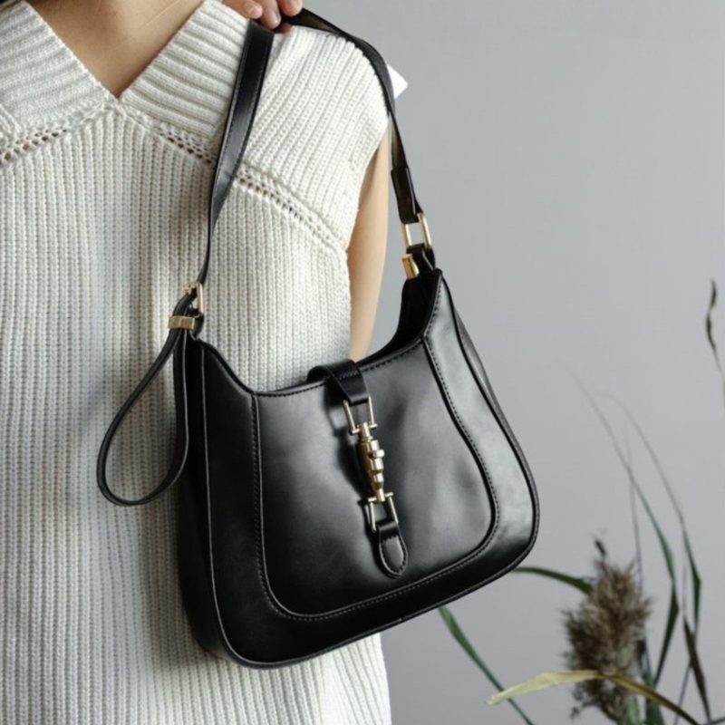 Olivia – Women's Bag with Adjustable Shoulder Strap and Buckle Closure