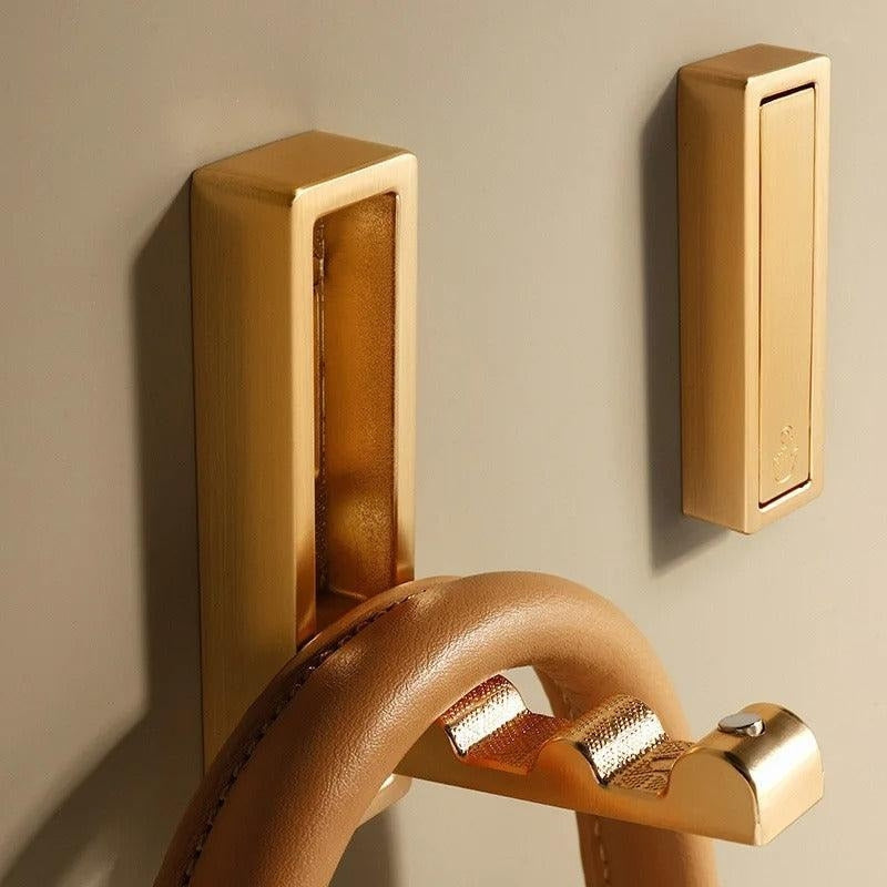 FoldEase – Foldable Wall Hook