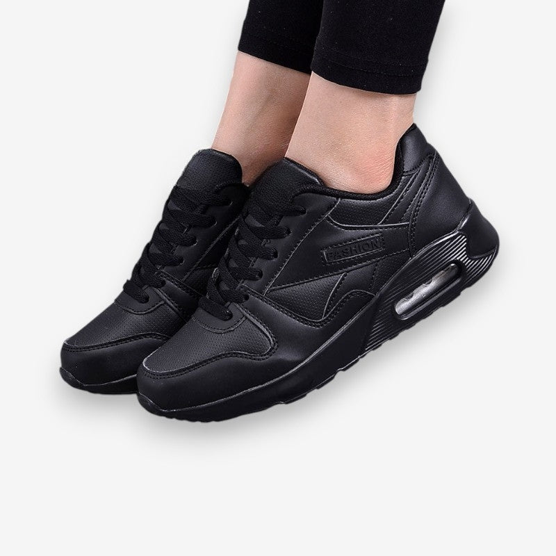 Sofia – Round Toe Sneakers With Adjustable Laces And Anti Slip Grip