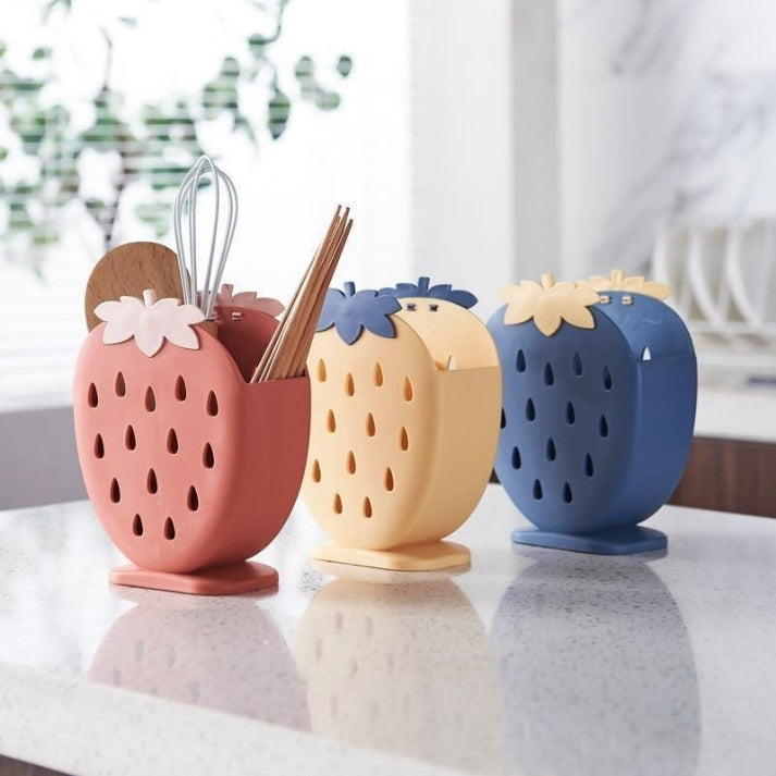 StrawBerry – Tableware Storage Rack for Easy Organization