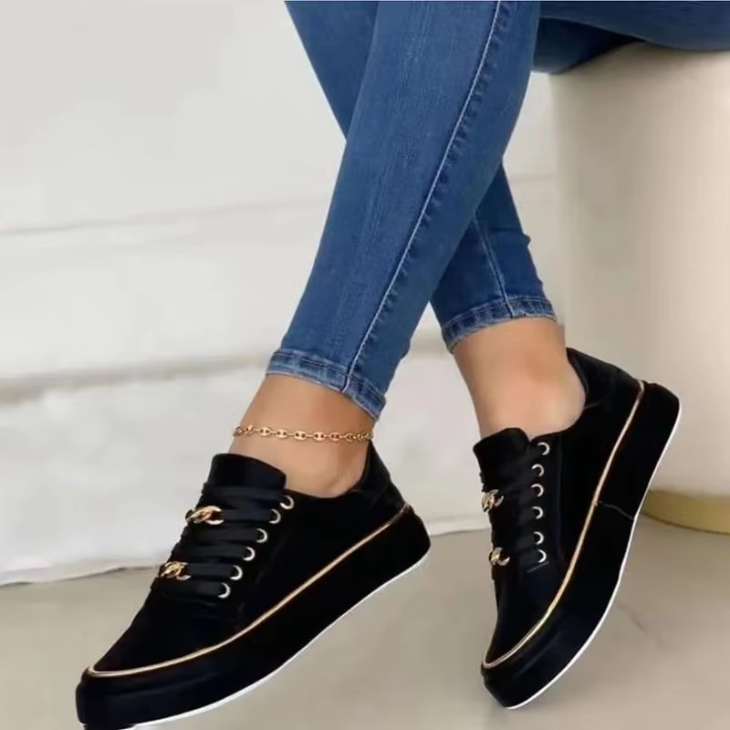 Women's Chain Lace-Up Round Toe Sneakers