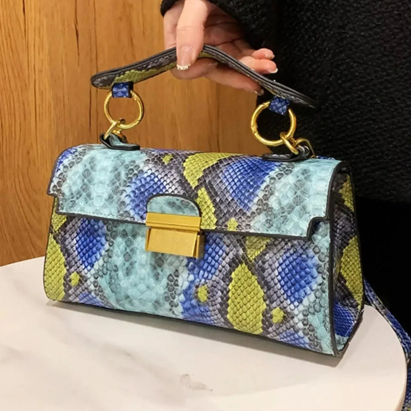 Bella – Handbag with Adjustable Shoulder Strap and Print