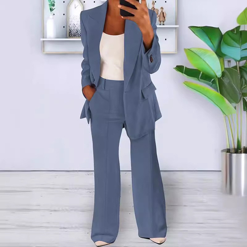 Women Blazer & Tailored Trousers Set One Button Closure