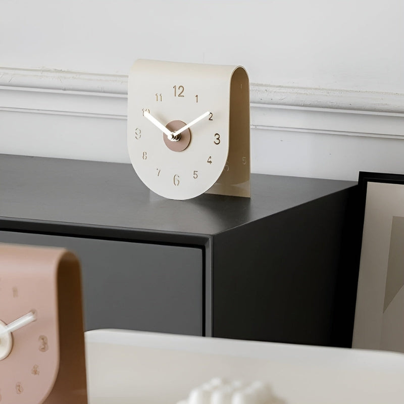 ChronoArc – Bureaublok met Gebogen Basis en Duidelijke Cijfers Velani