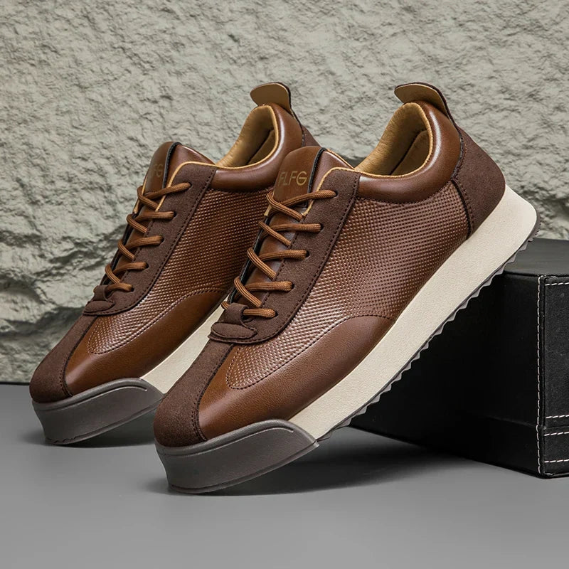 Jack – Round Toe Sneaker with Adjustable Laces