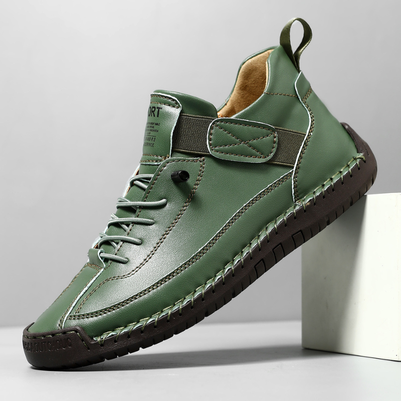 Women's Slip-On Sneakers With Round Toe
