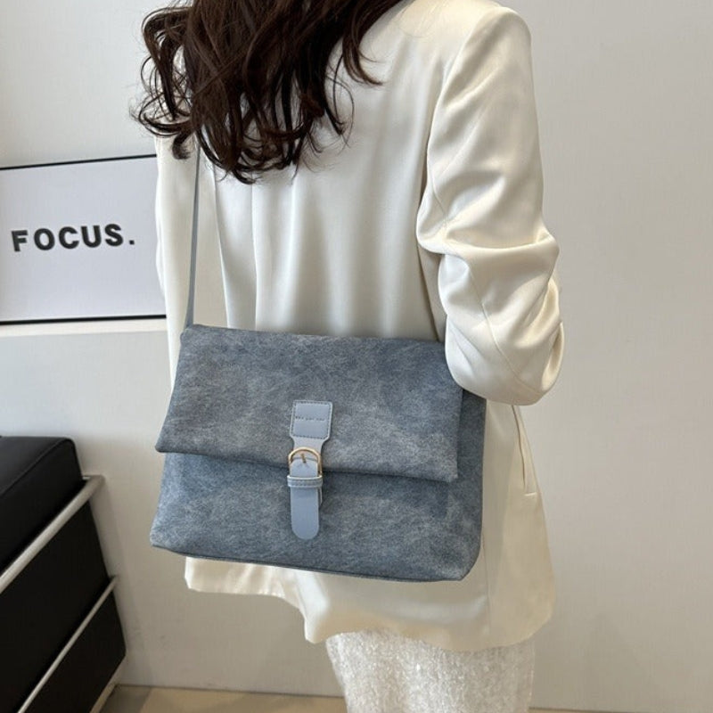 Sienna – Large Capacity Shoulder Bag With Adjustable Strap