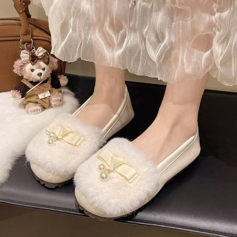 Taylor – Round Toe Fur Slippers With Slip On Design