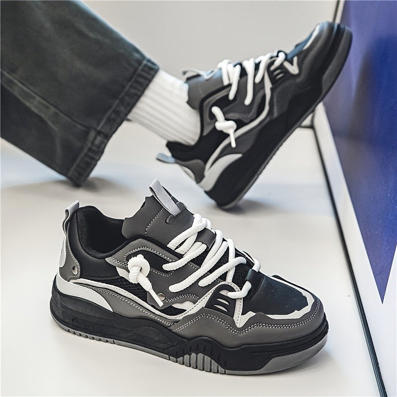 Aaron – Round Toe Sneaker with Adjustable Laces