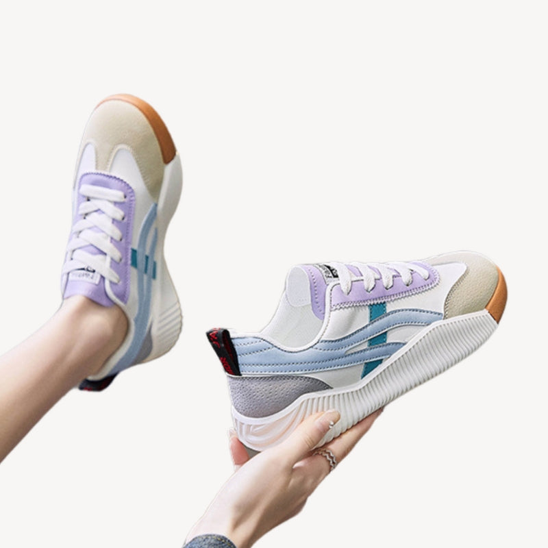 Lorena – Sneakers met Ronde Neus en Vetersluiting Velani