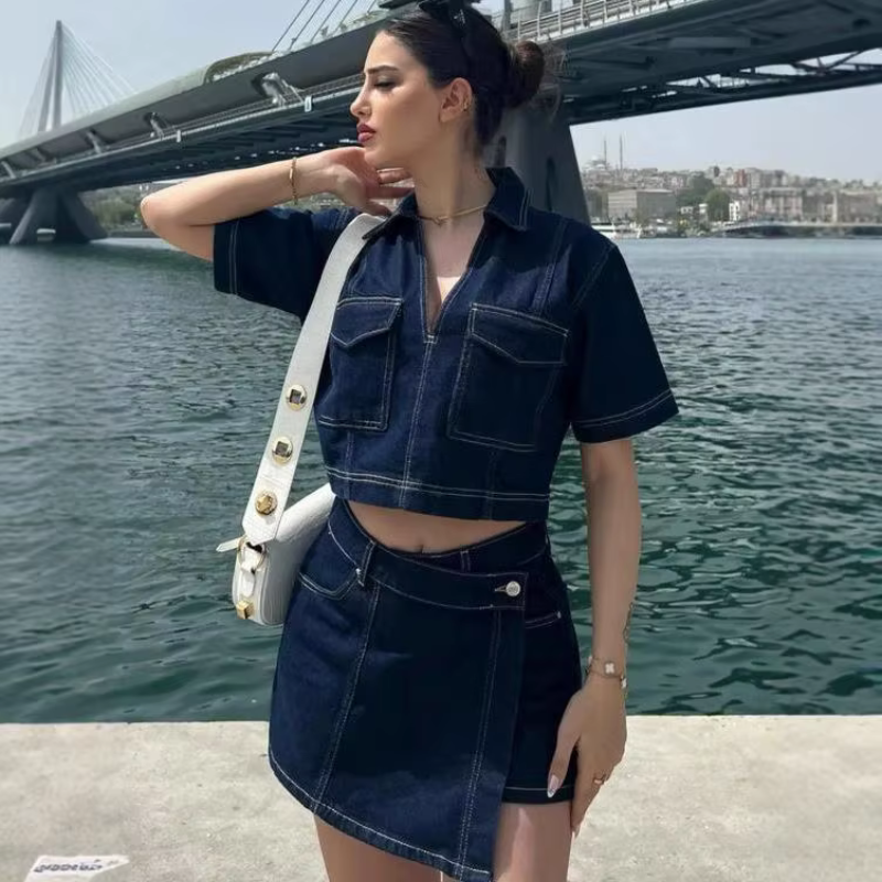 Women's V-Neck Cropped Outfit Set with Asymmetrical Shorts