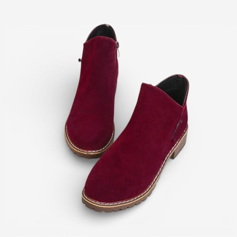 Ava – Round Toe Boots With Anti Slip Grip