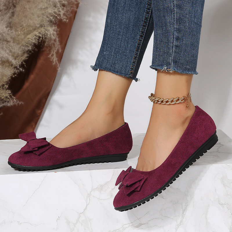 Women’s Slip-On Ballet Flats with Round Toe and Bow Detail