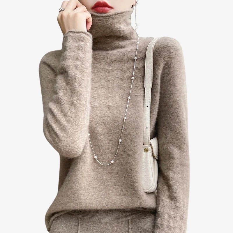 Ella – Long Sleeve Sweater with Round Neck