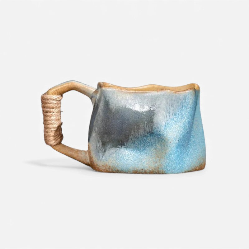 BrewEase – Koffiemok met Touwhandgreep Ontwerp Velani