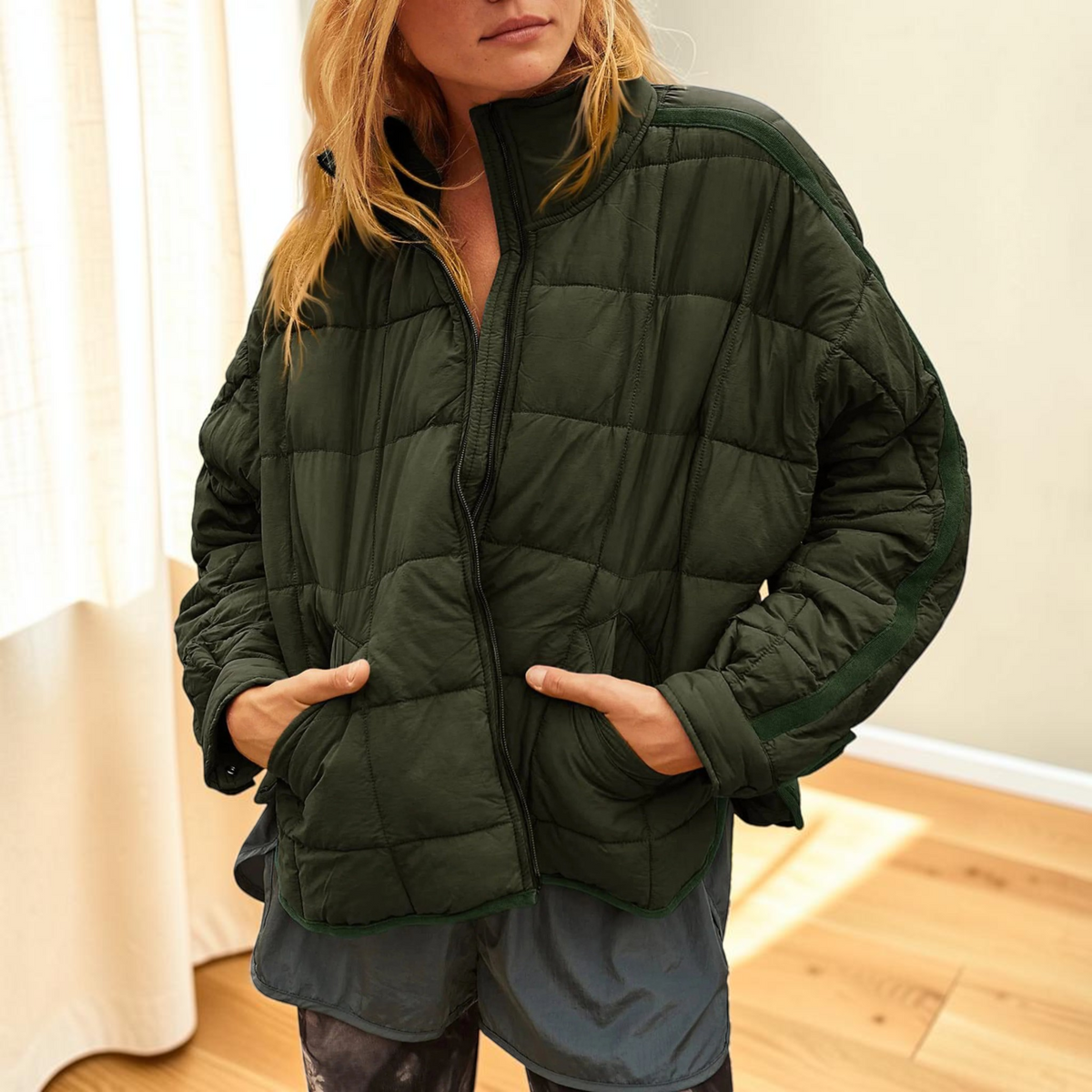 Collarix - Quilted Puffer Jacket with Loose Fit and High Collar
