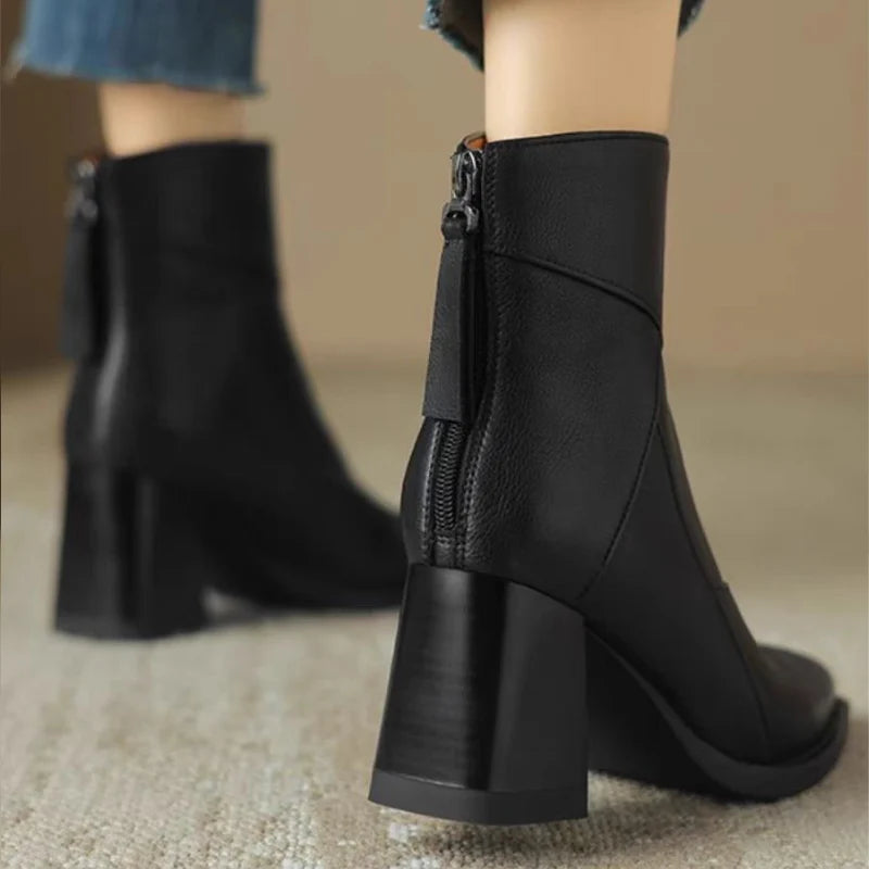 Accent - Women's Ankle Boots with Wide Heel and Square Toe
