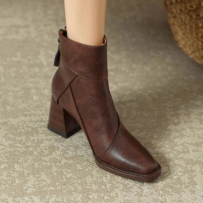 Accent - Women's Ankle Boots with Wide Heel and Square Toe