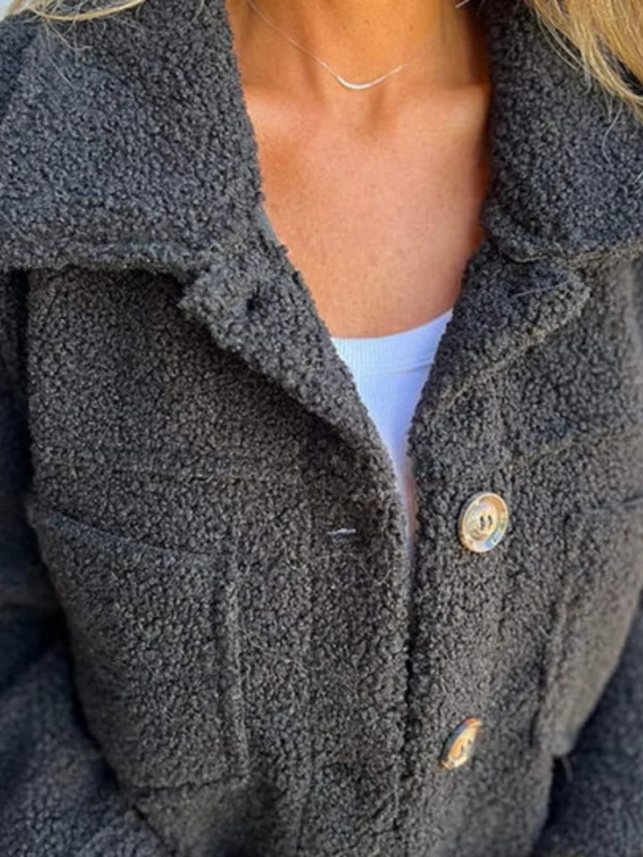 Collara - Textured Jacket with Classic Collar and Button Closure