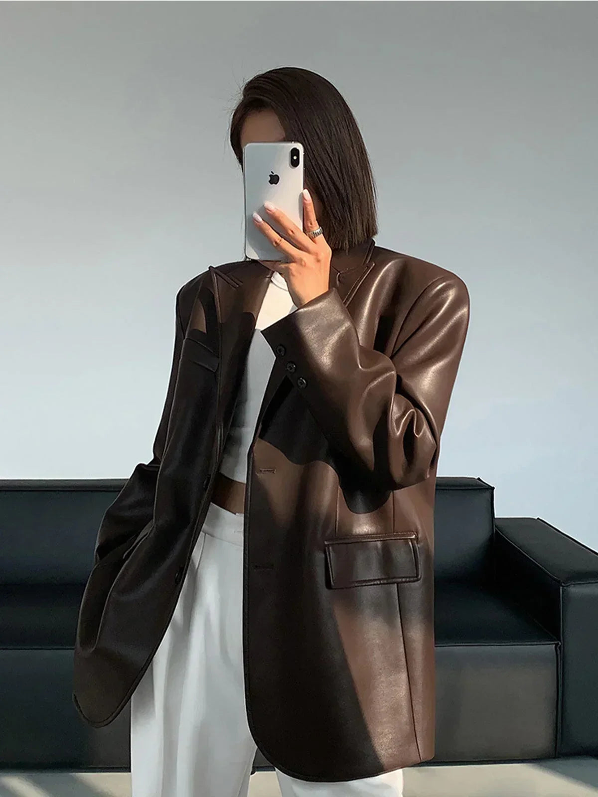 Vent - Women's Oversized Blazer with Notched Lapel Collar