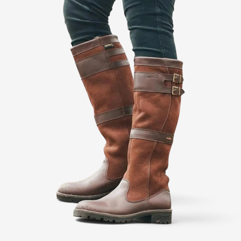 Vogue - Women’s Knee-High Boots with Buckles and Zipper