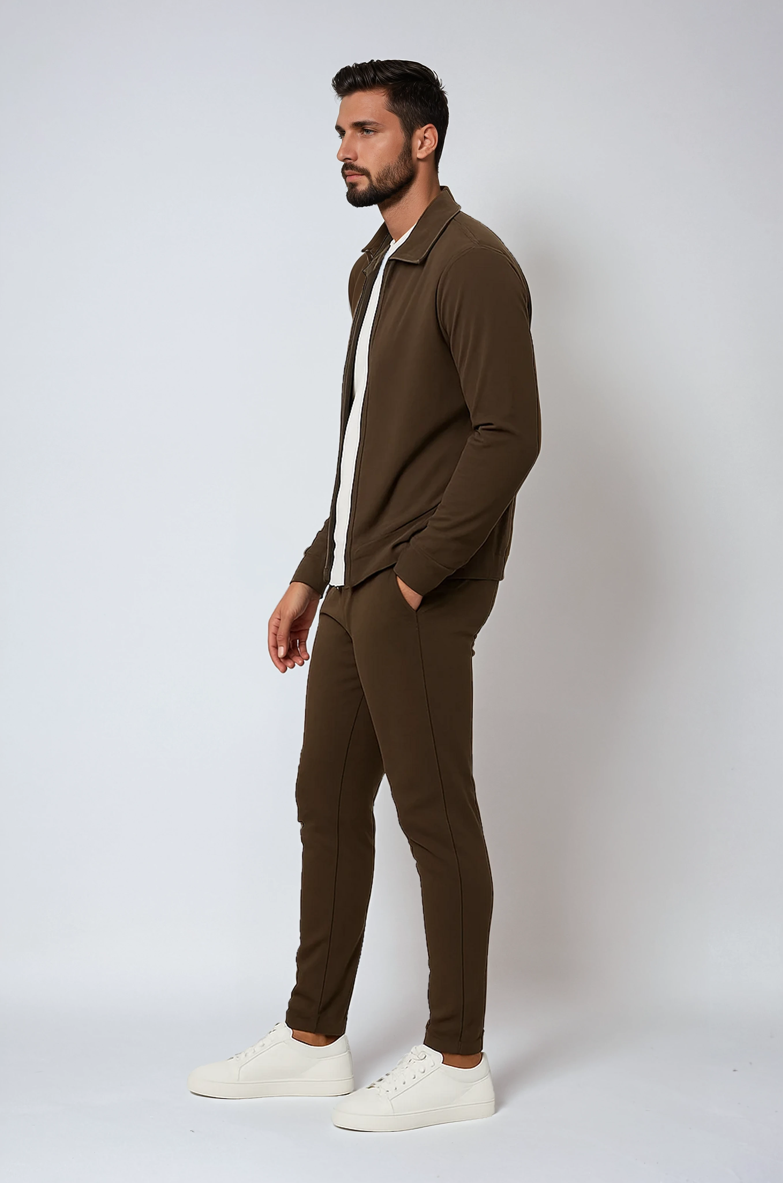 Smart Tech Suit – Donkerbruin Velani