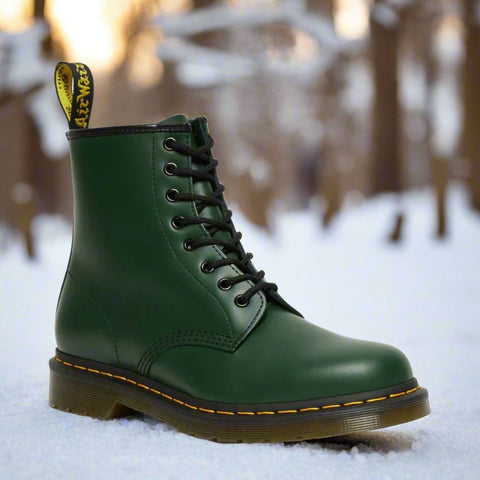 Ravellor – Round Toe Boots with Lace Closure