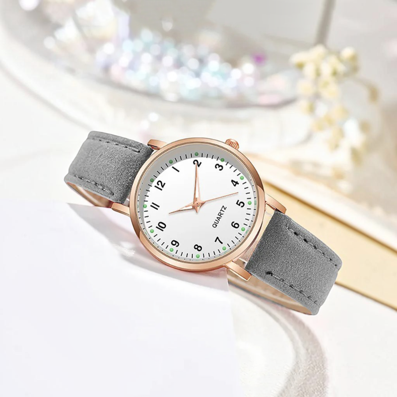 Versatile Adjustable Strap Watch with Numbered Face