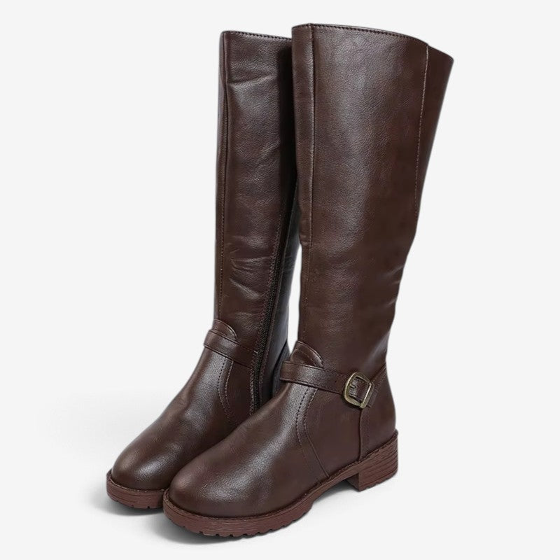 Footen - Wide-Toe Boots with Arch Design