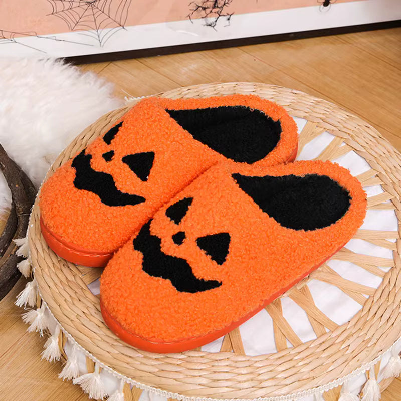 Halen - Pumpkin Face Halloween Slippers
