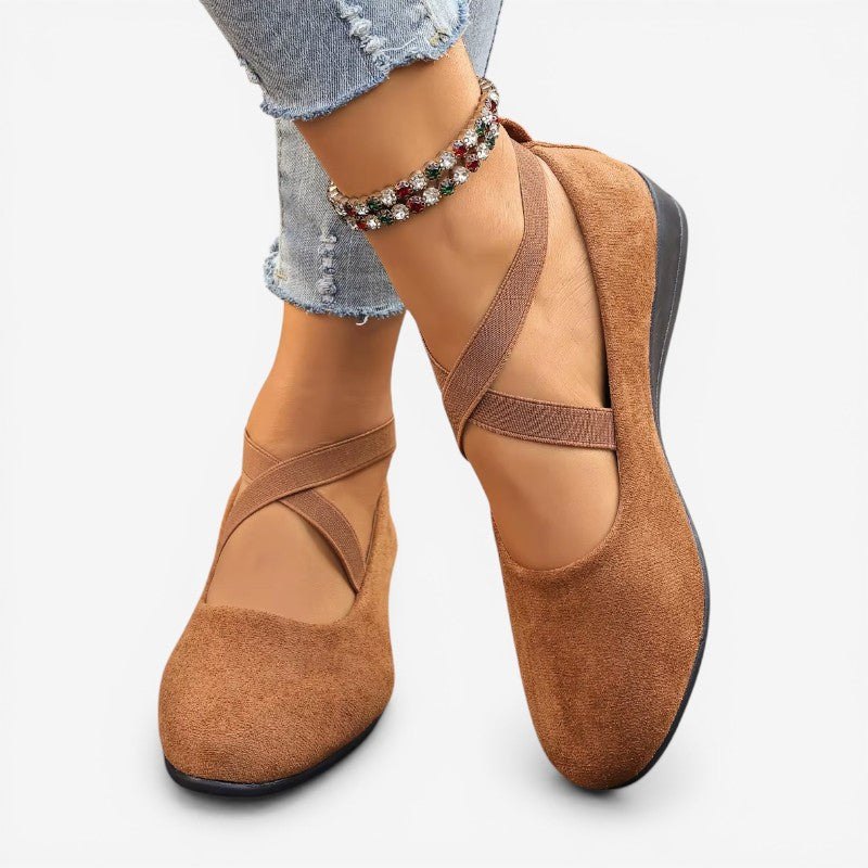 Women’s Flat Shoes with Criss-Cross Straps