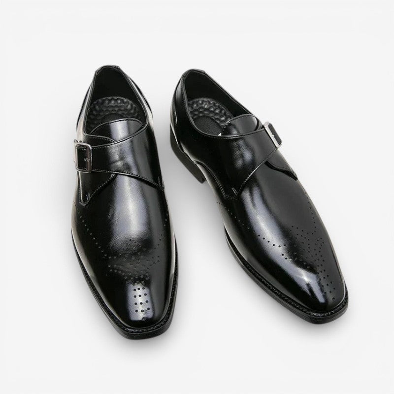 Jacob – Breathable Shoes with Buckle Design